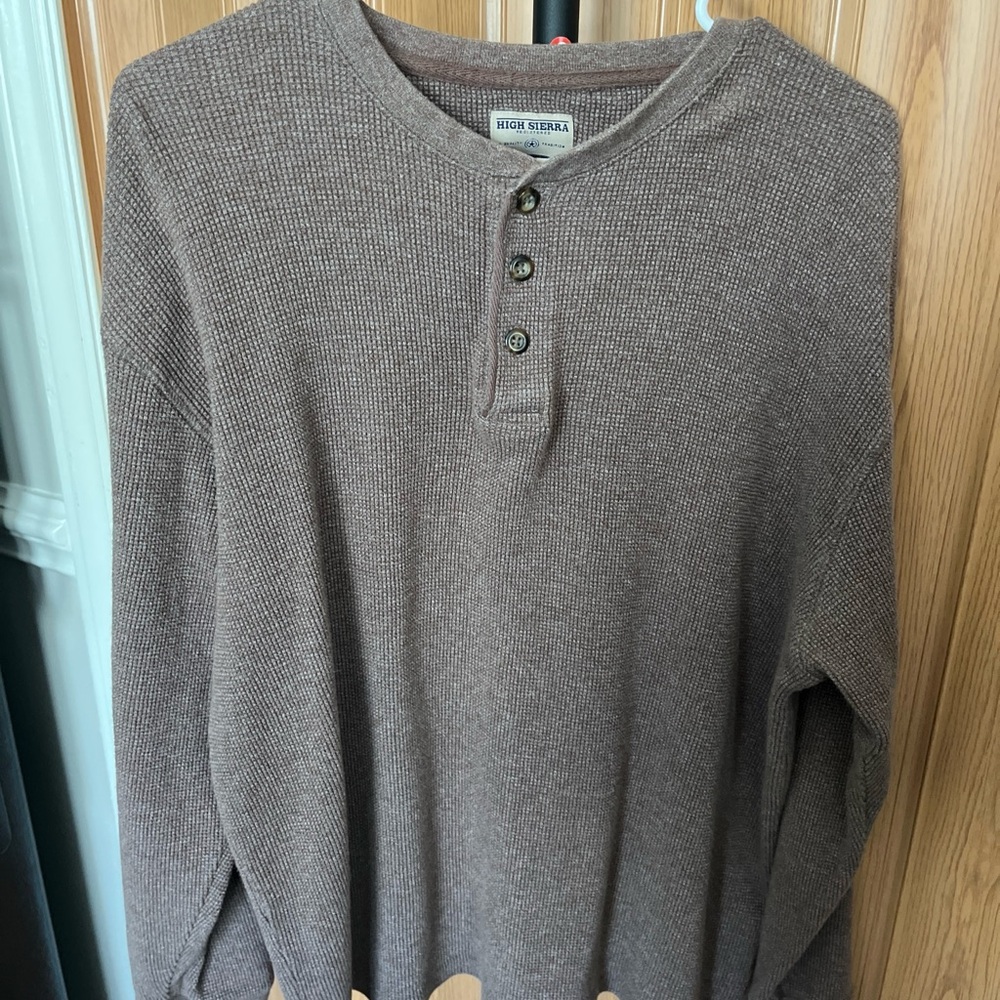 High Sierra Men's Brown Sweater thermal size L 100% cotton